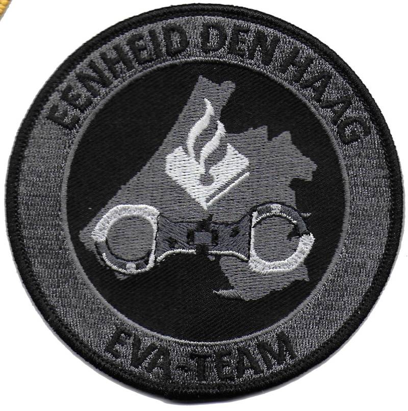 TheNetherlandsNationalPoliceUnitDenHaagExecutionofSentencedteam-1.jpg
