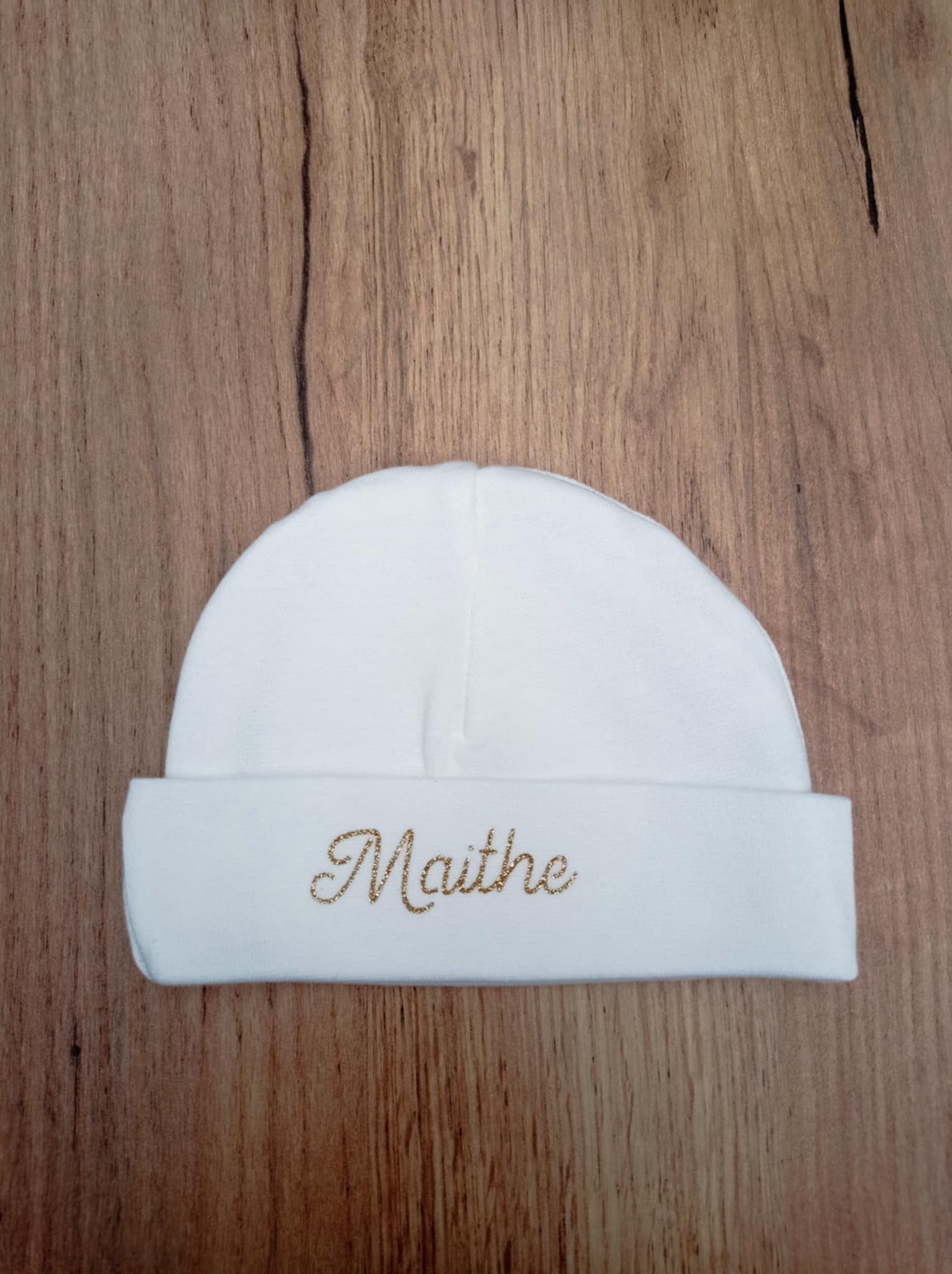 Babymuts gepersonaliseerd met naam