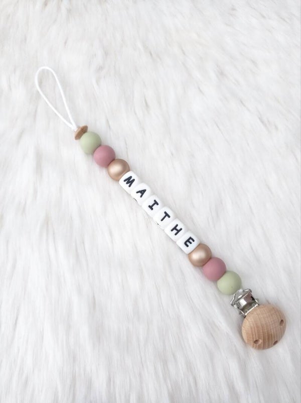 Fopspeenhanger kralen gepersonaliseerd met naam