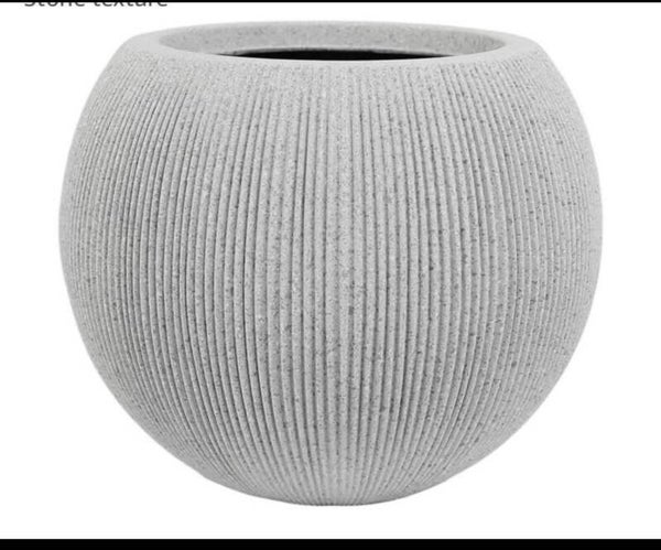 Large Round Plastic Planter Pot