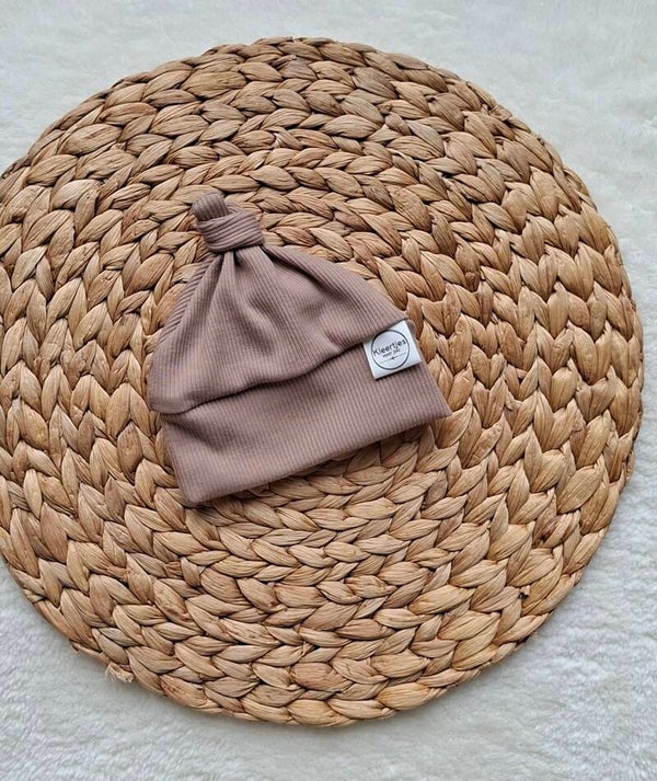 Mutsje taupe