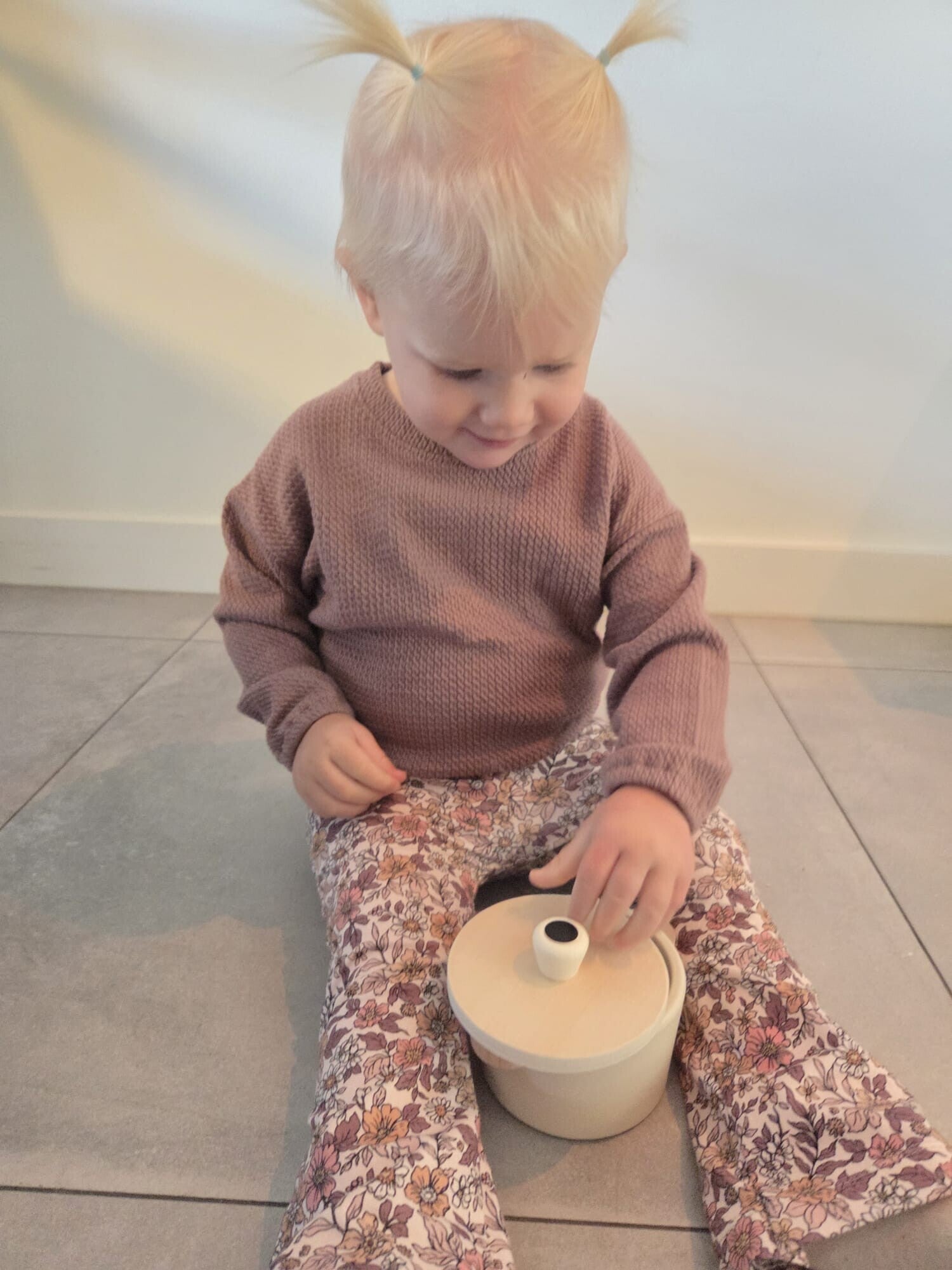 Flared digitaal vintage bloemen oud mauve