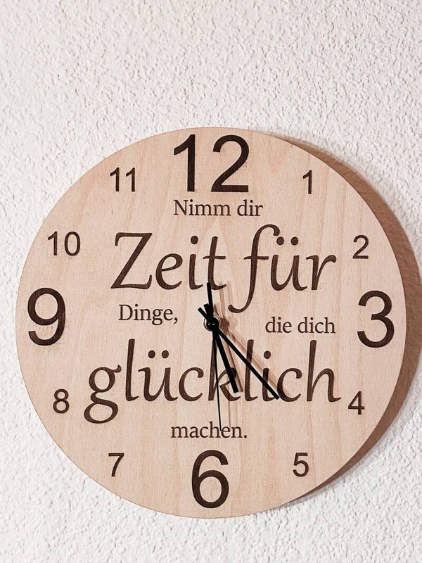 Uhr mit Spruch