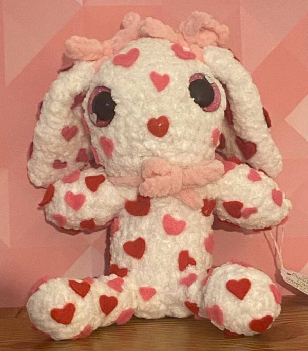 Snowball Bunny with Lovepox