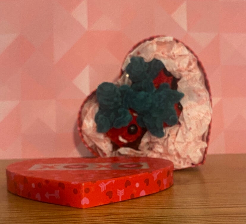 Box of Chocolate Covered Strawberries (Crochet)