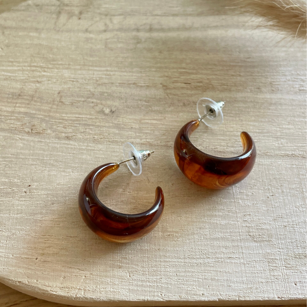 Amber C-Vorm Resin Oorbellen – Vintage Geometrisch Dames
