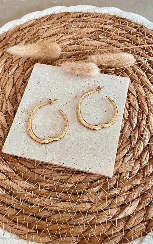 Grote Goud- & Zilverkleurige Oorringen 40 mm – 16K PVD Goldplated RVS | Waterproof & Non Tarnish