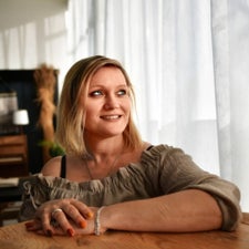 1000043977-standard.jpg