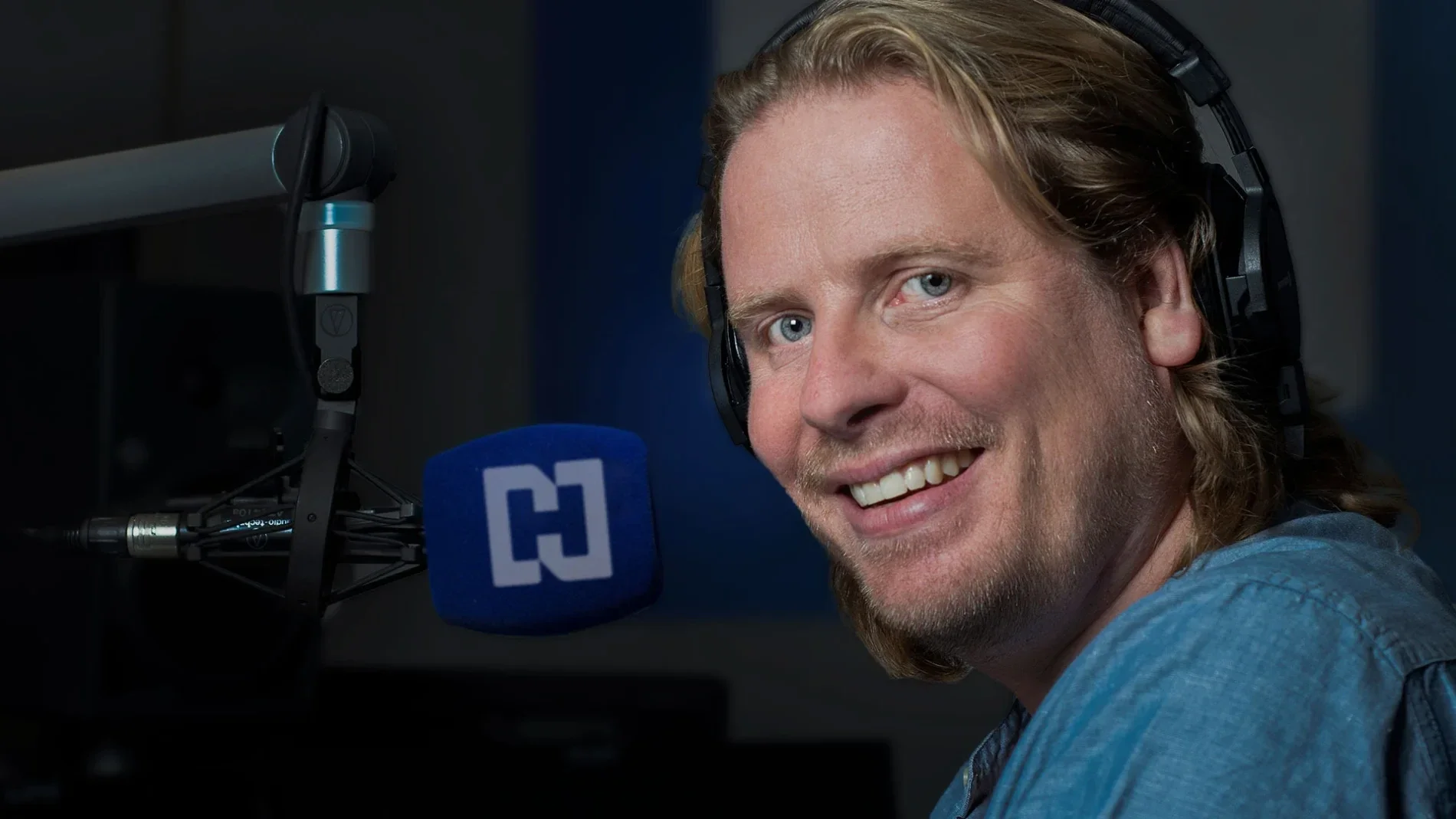 Zodra het bed goeie vaart heeft, wisselen de renner en de bestuurder af. © Foto Erna Faust