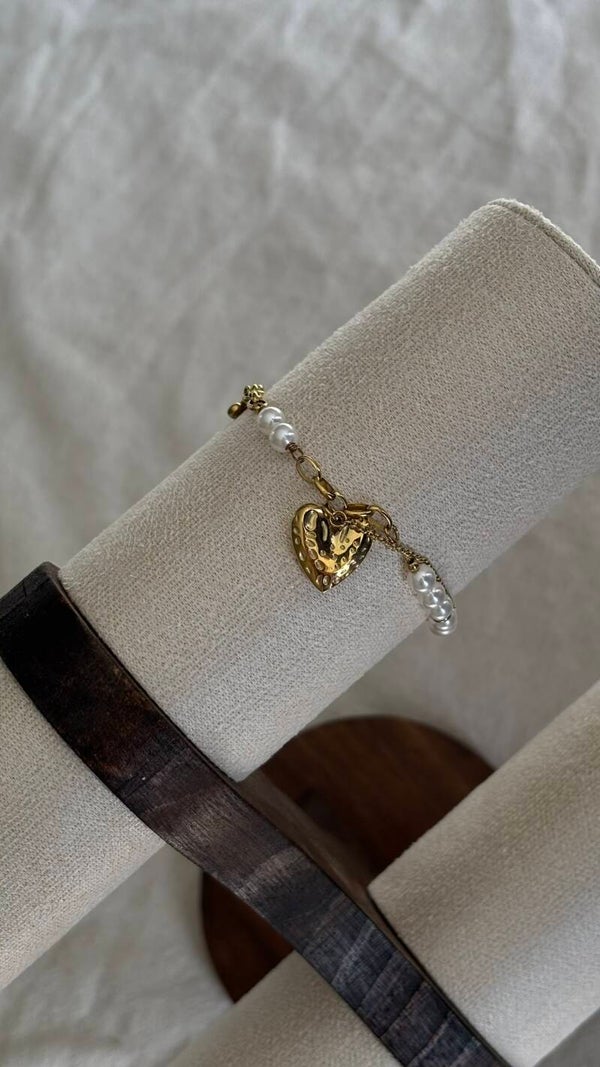 very in love bracelet