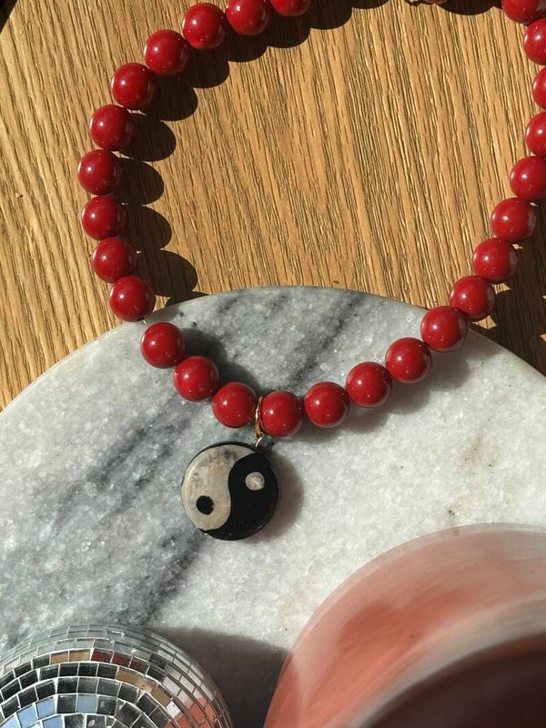 Acryl kralen en keramiek hanger