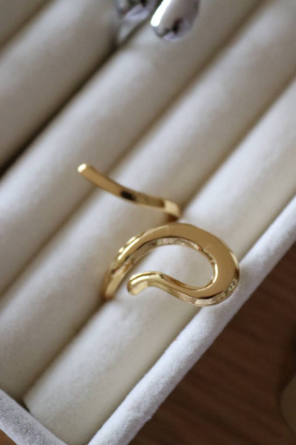 Ring ‘yin’