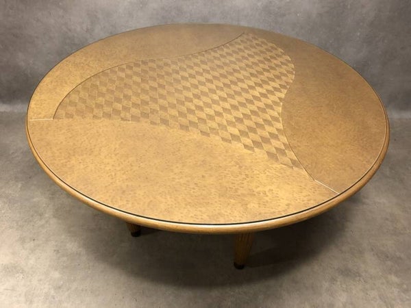 Vintage design dining table