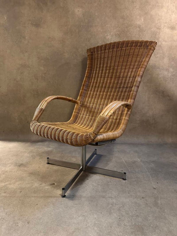 Dirk van Sliedregt eay chair