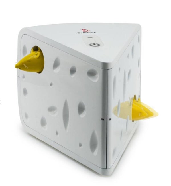 PetSafe - Cheese™ Automatic Cat Teaser