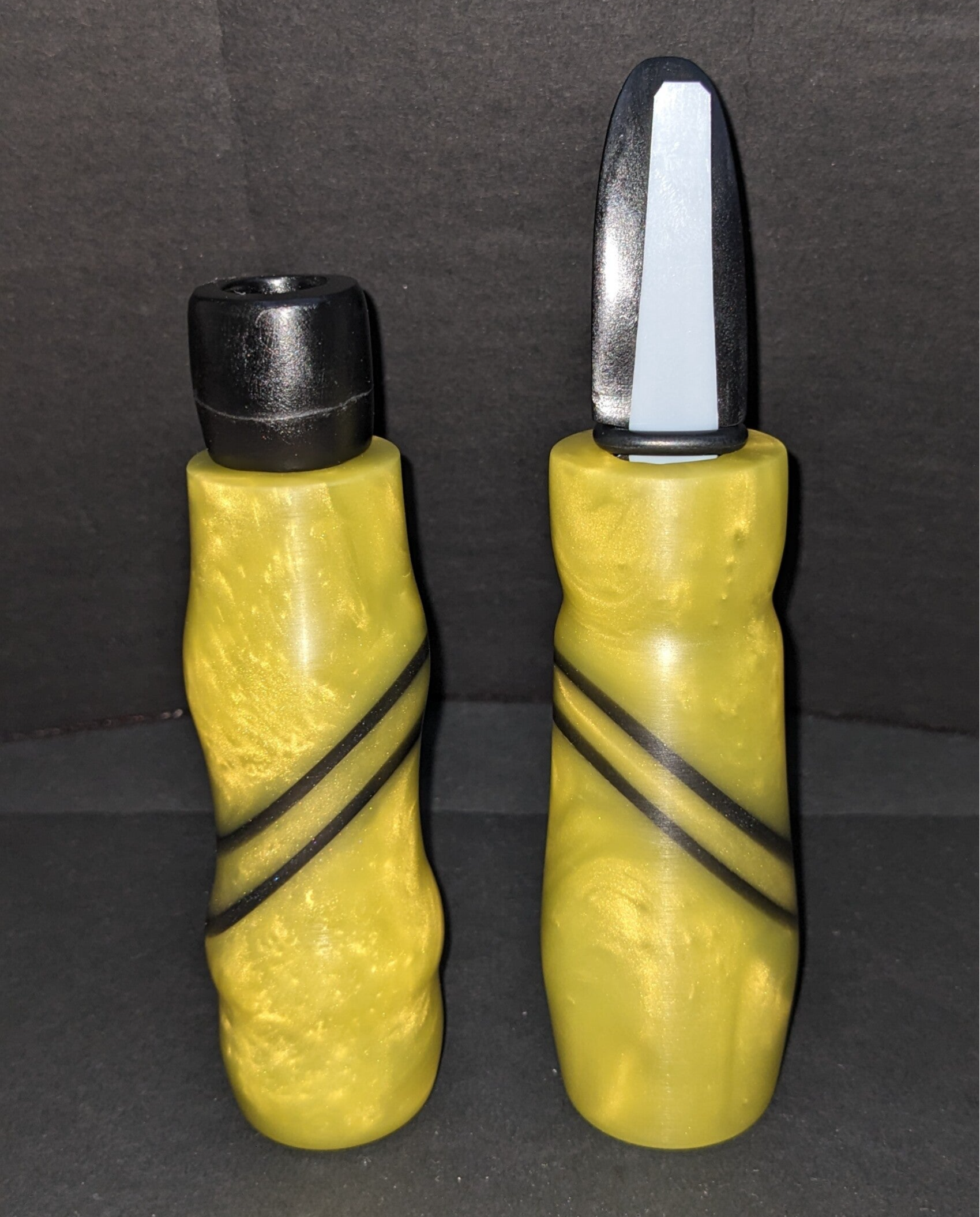 Custom Howler and Distress Sets