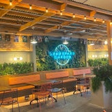 4d7ffad3-4c53-4251-8daa-3da3e0e33ddb-standard.jpg