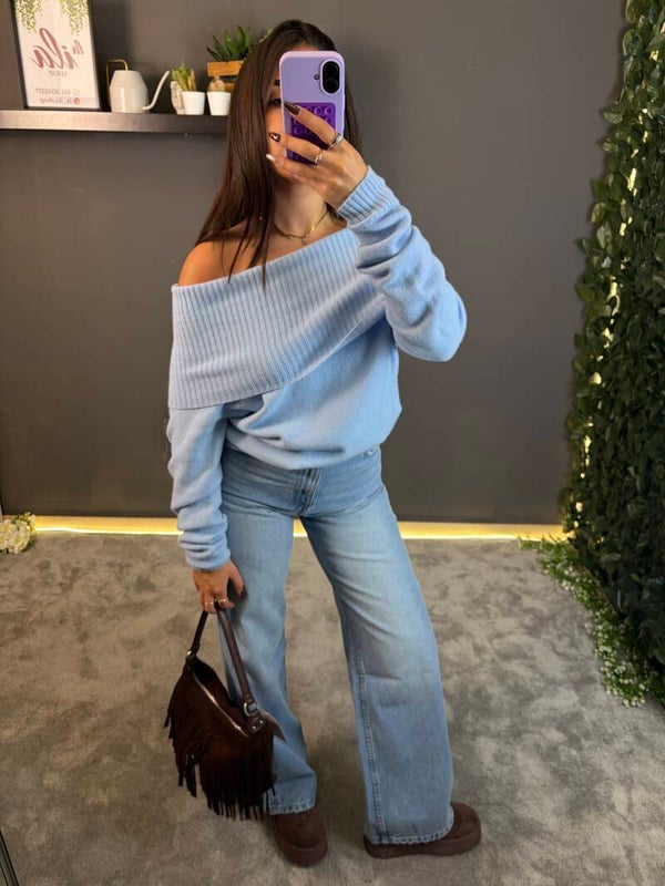 Maglione spalle scoperte