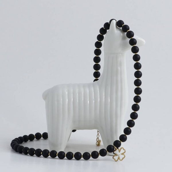 Lies Cerise Halssnoer Zwarte Klaver