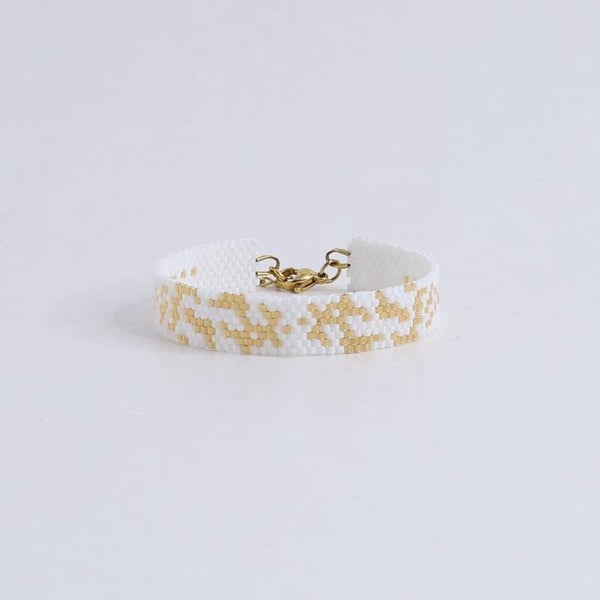 Lies Cerise Armband 'Sable Blanc' Zeeschelp