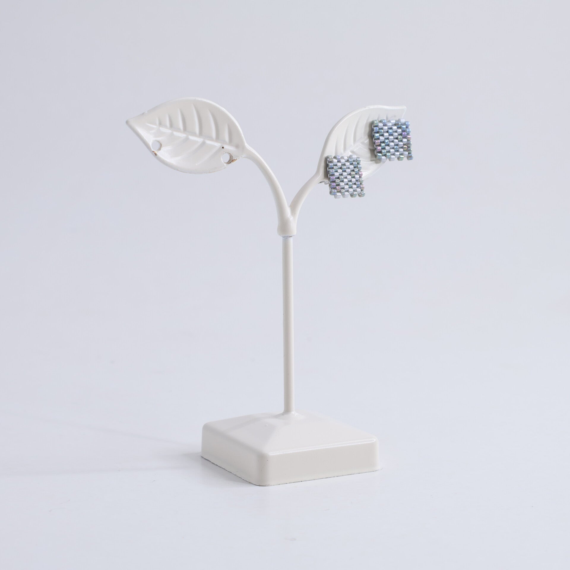 Lies Cerise Oorbellen 'Larme Nacrée' Mini Vloedgolf NL