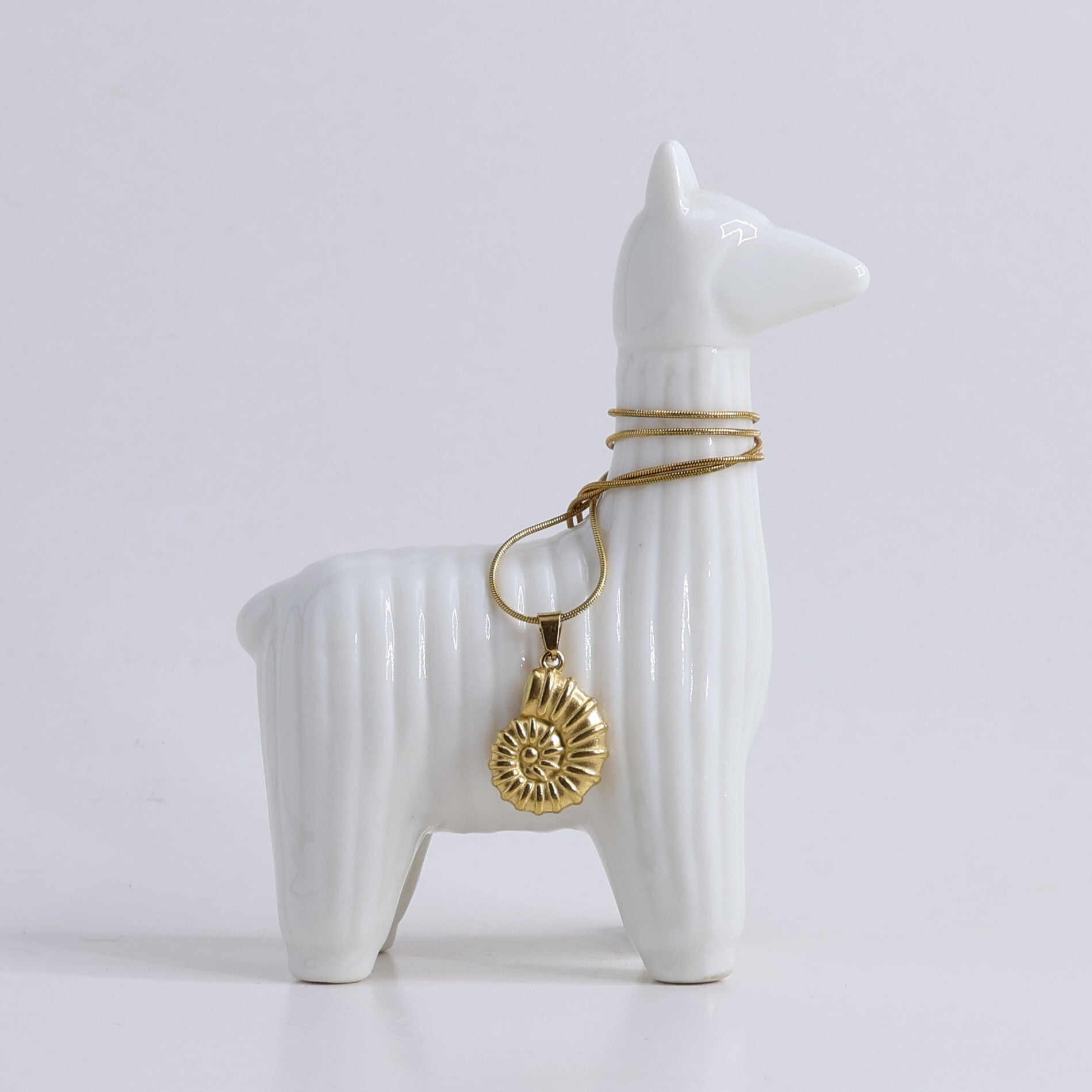 Lies Cerise Halssnoer Kinkhoorn