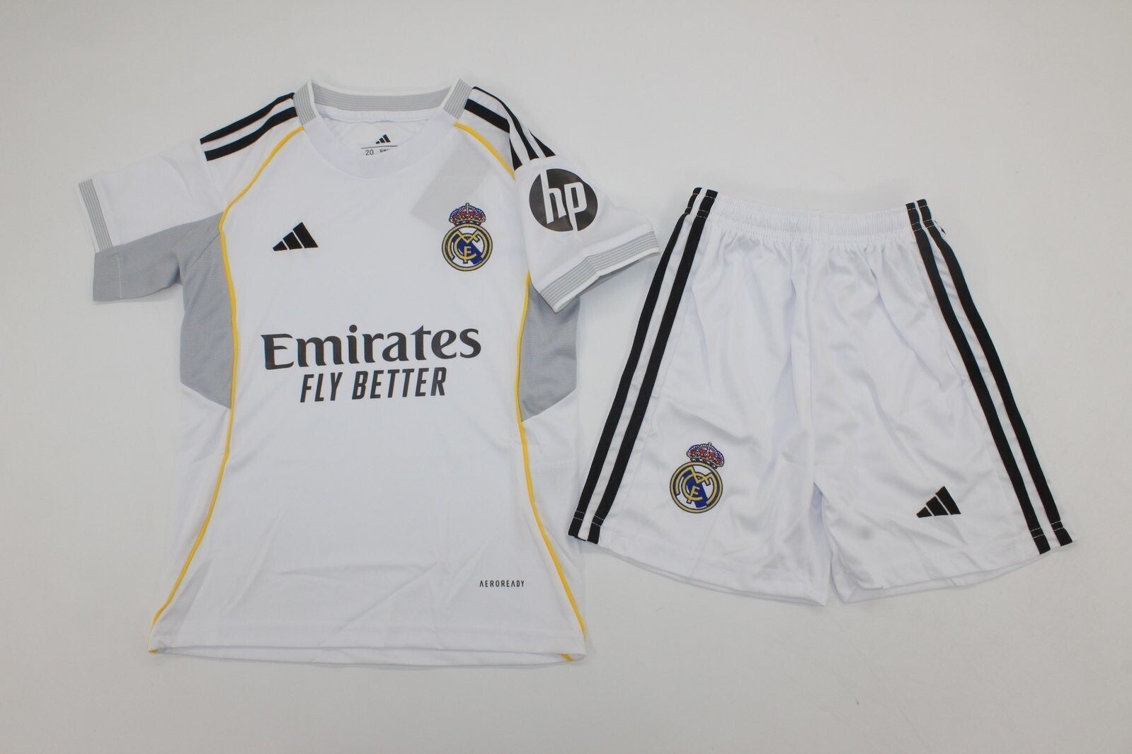 Equipacion Real Madrid home 25-26