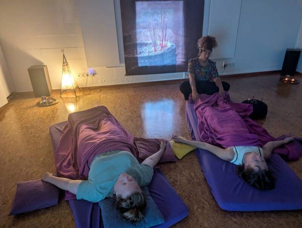 REM. ember Muji (Innerdance) groepssessie @ House of Viapura 14/12, 150 min VOLZET!