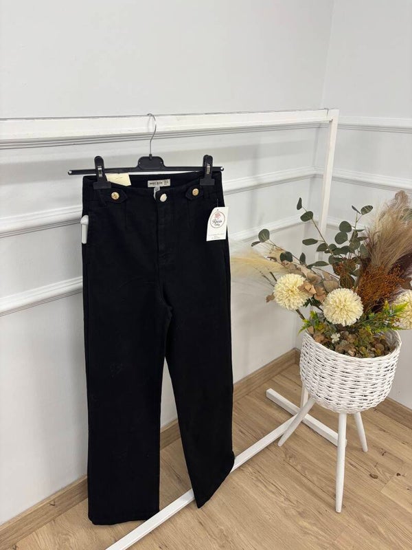 Pantalón vaquero negro