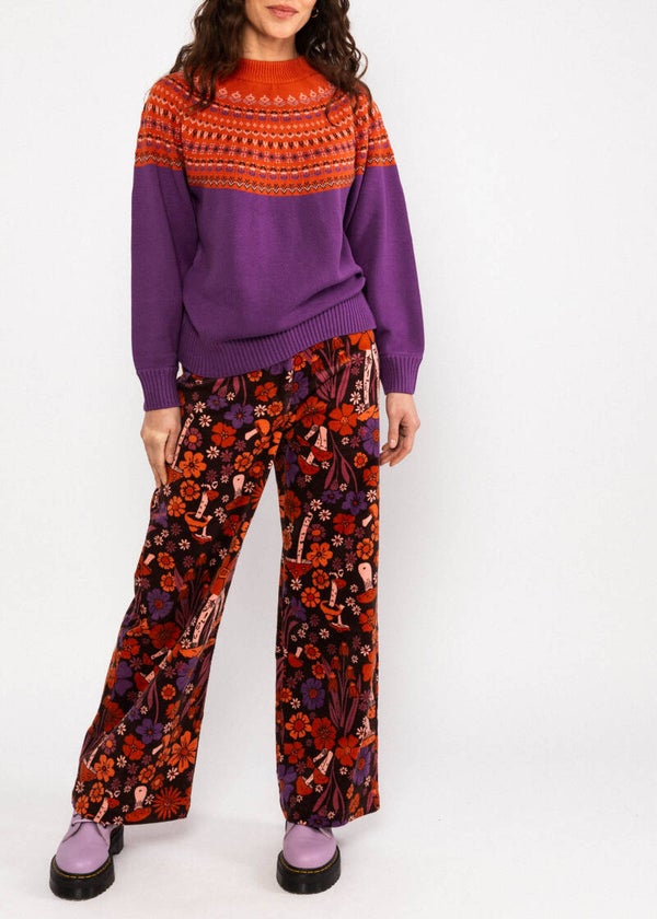 Scandi circle - Worn in winter knit orange