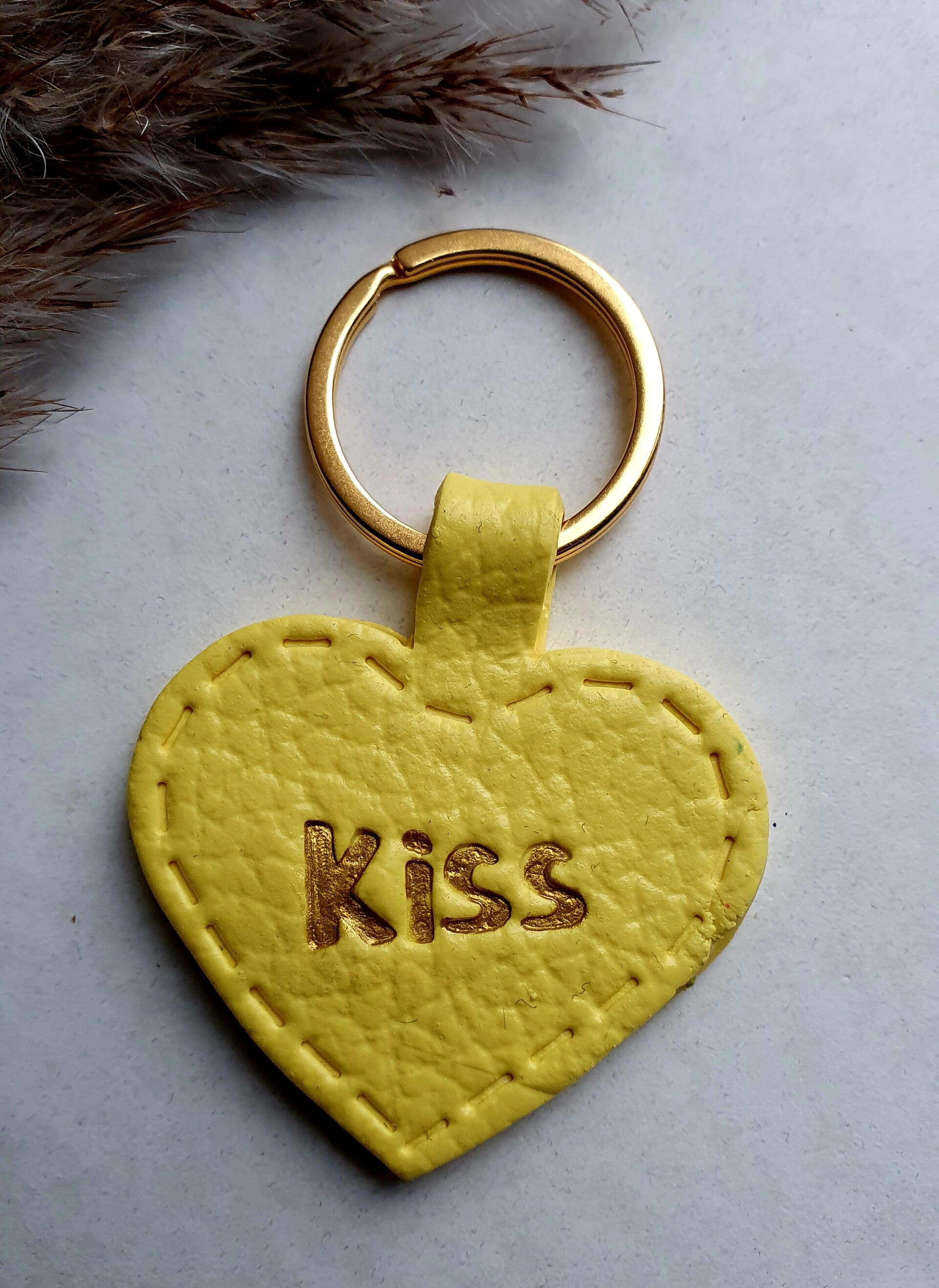 Sleutelhanger hart // geel