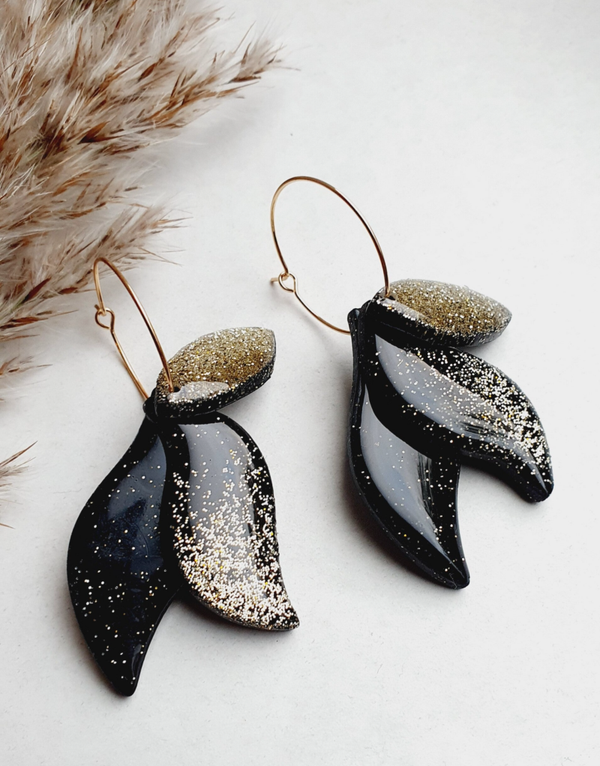 Leah // zwart - goudglitters