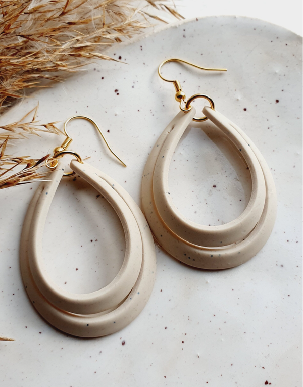 Jessie // saharabeige