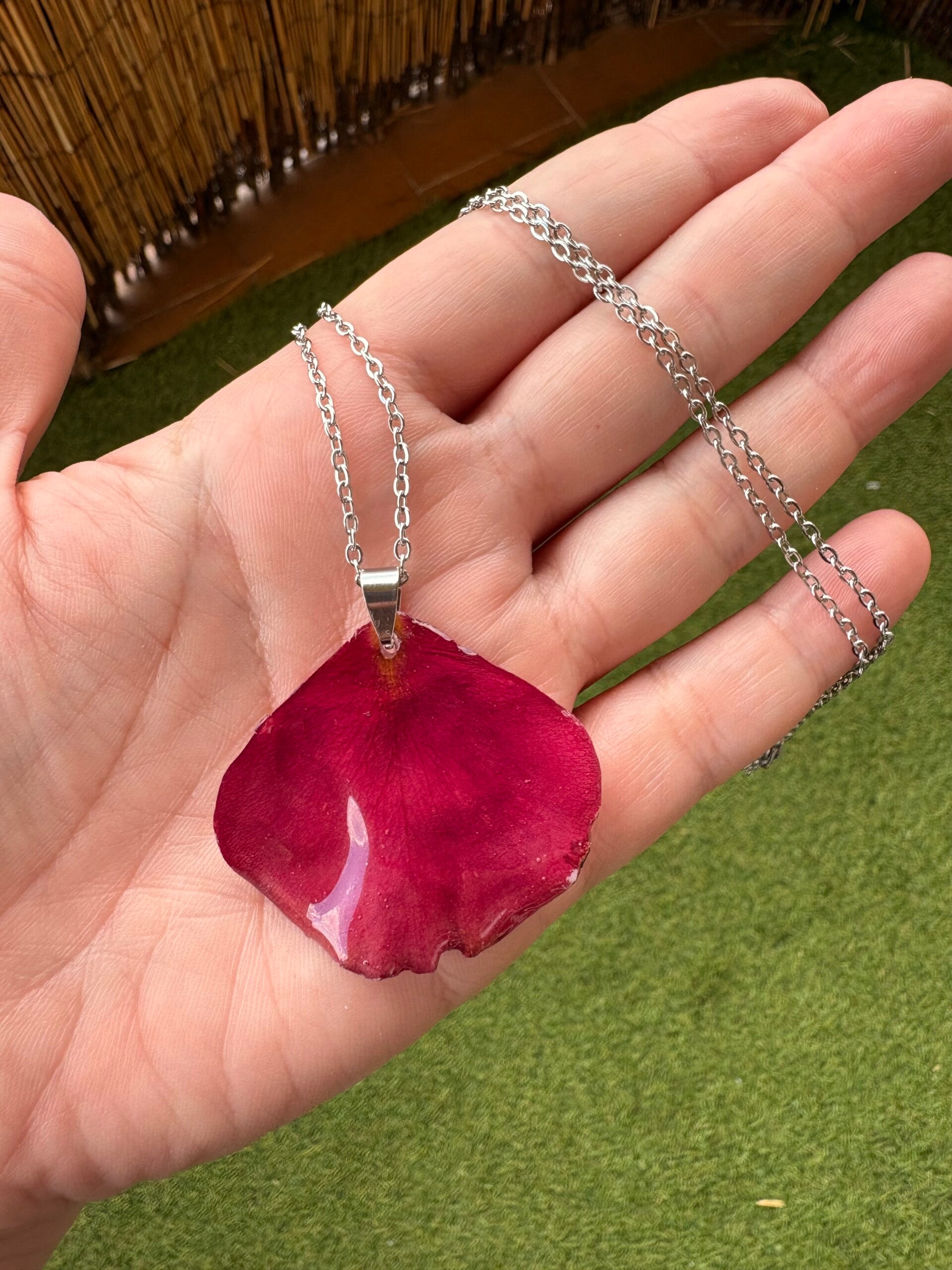 Collar Rosa