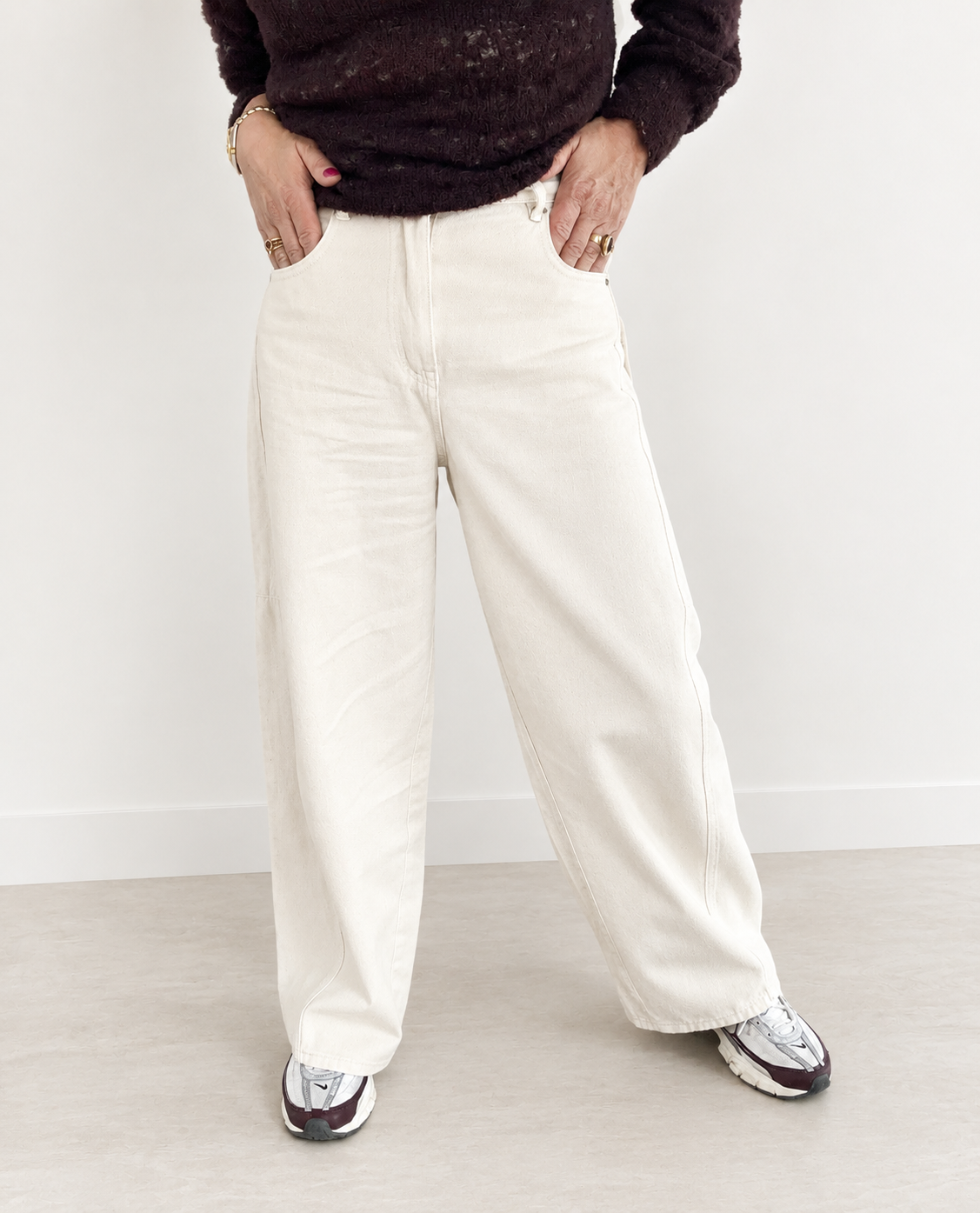 Barrel jeans