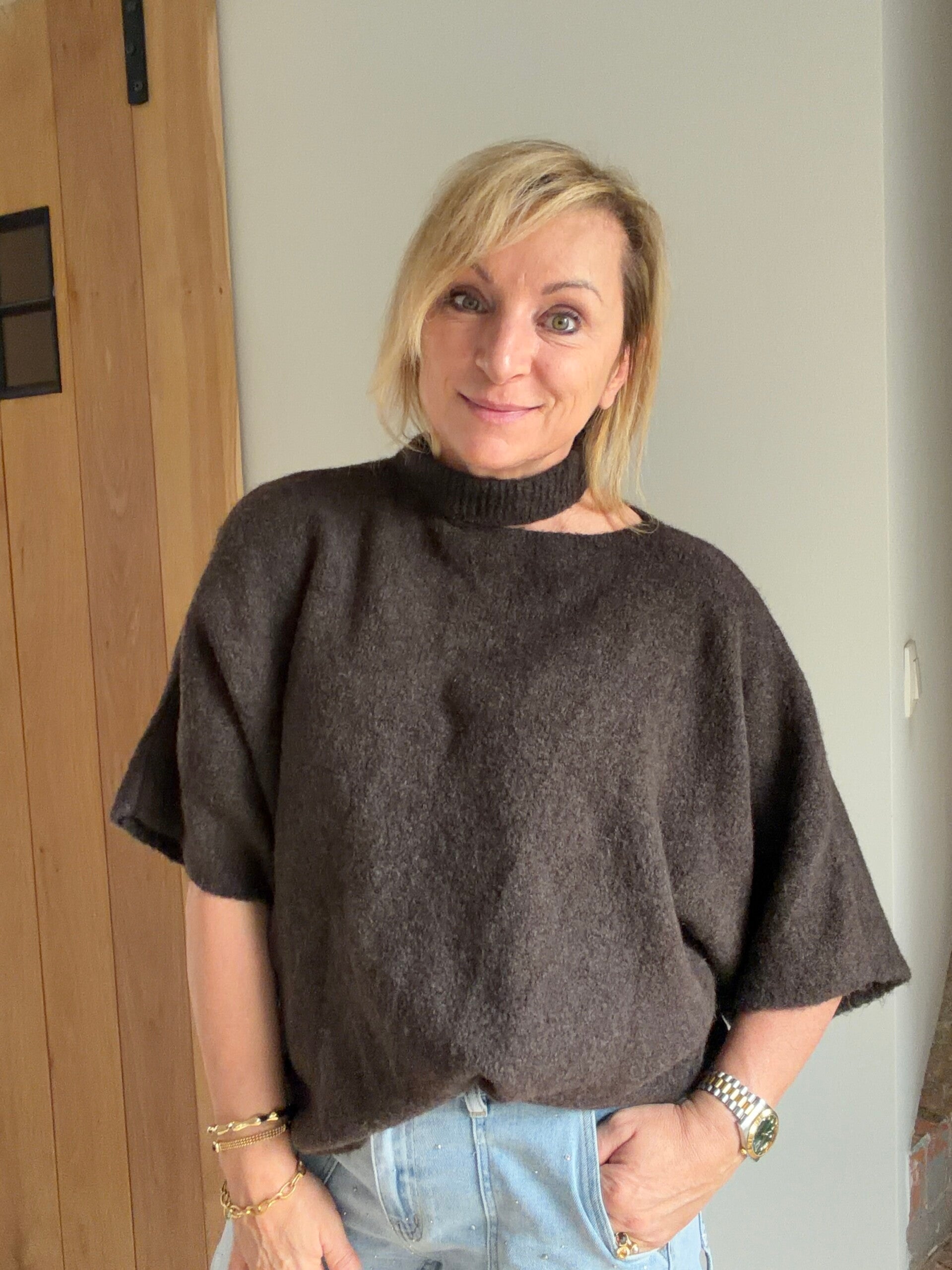 Soft trui  Helena met schouderdetail