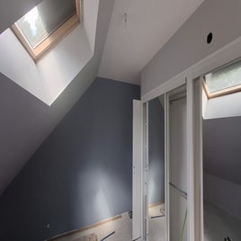 1000010979-standard.jpg