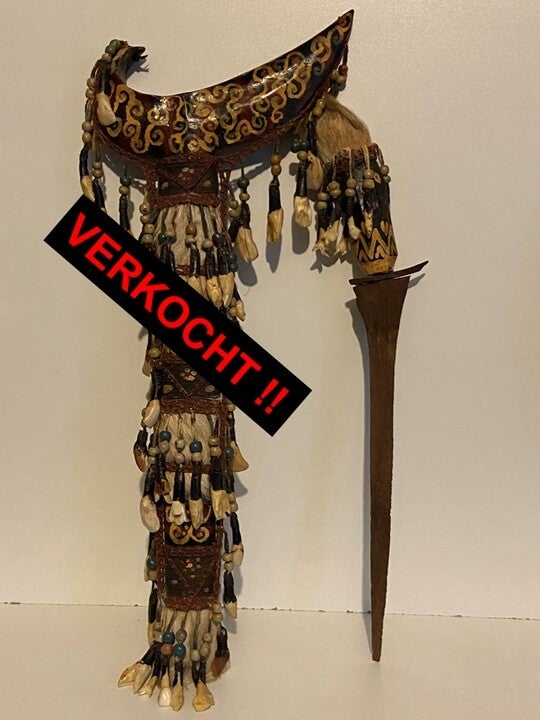 Keris / Kris Ritueel Mandau Dayak Magic