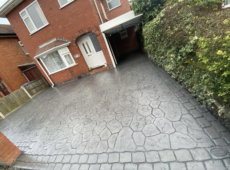 Basildon pattern imprinted concrete driveways