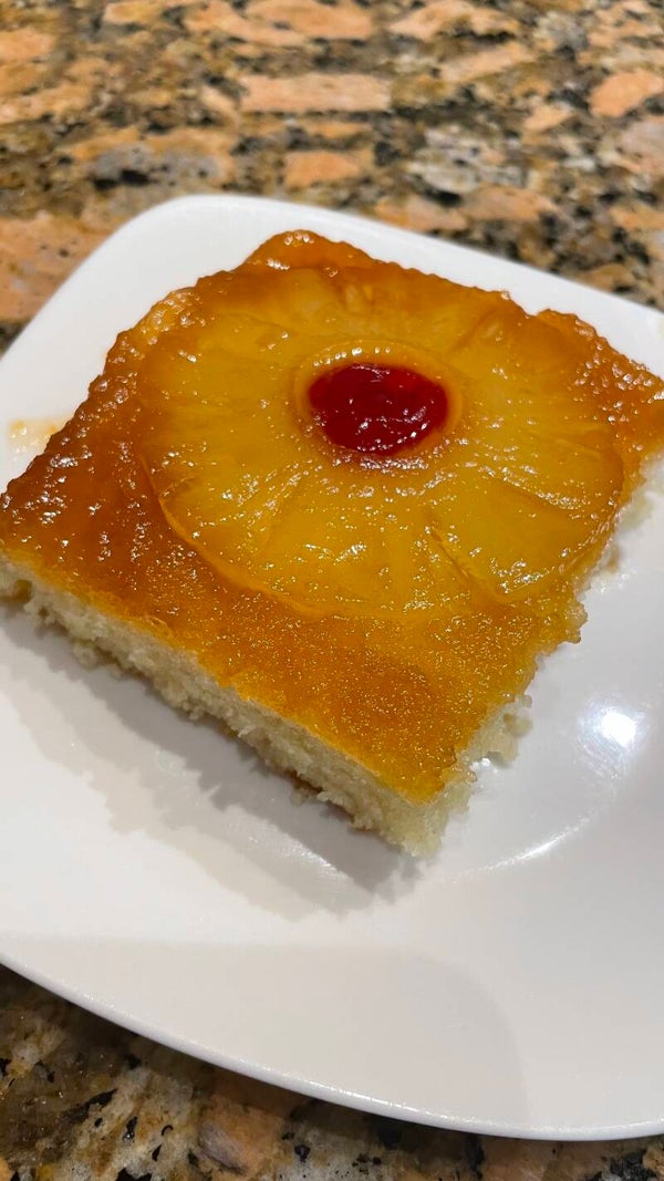 Pineapple Upside-down Cake