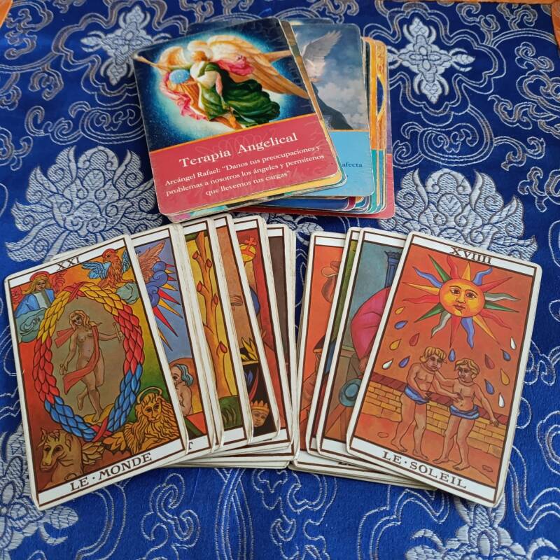 Tarot en línea, consulta de tarot, lectura de tarot, amor tarot, tarot en línea, tarotista profesional, cartas de tarot, tarot del amor, tirada de tarot, tarotista experto, interpretación del tarot, significado de las cartas de tarot, tarot y futuro, cons