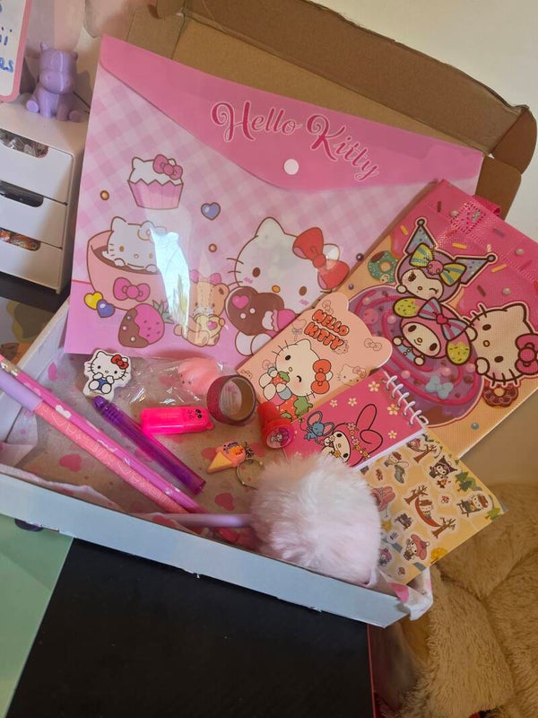 Box hello ketty 🌸