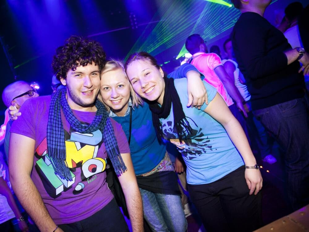 98fe03be1416b934aa8a5f45952560-standard.jpg