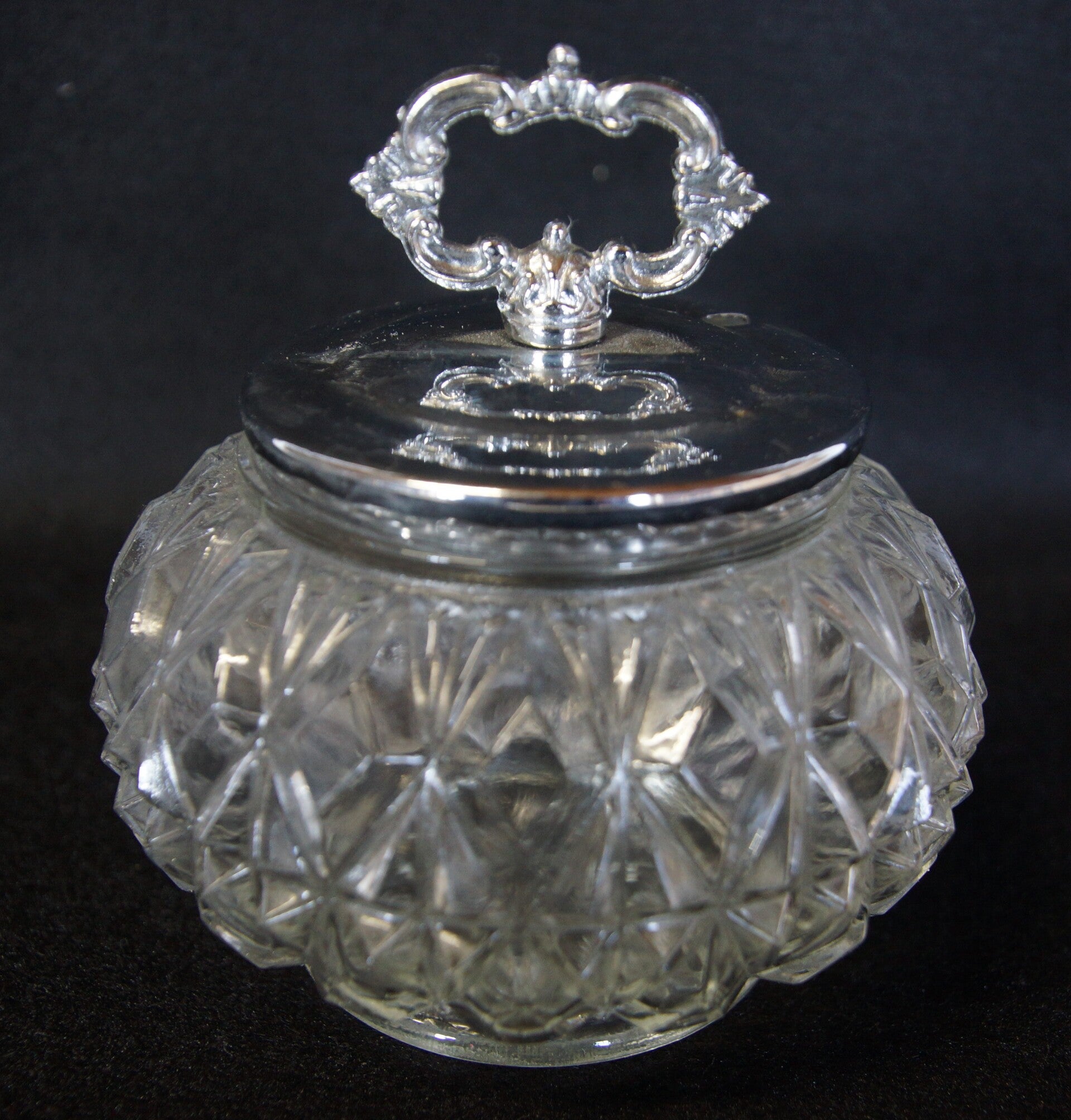 Suiker Potje / Sugar bowl / Sucrier