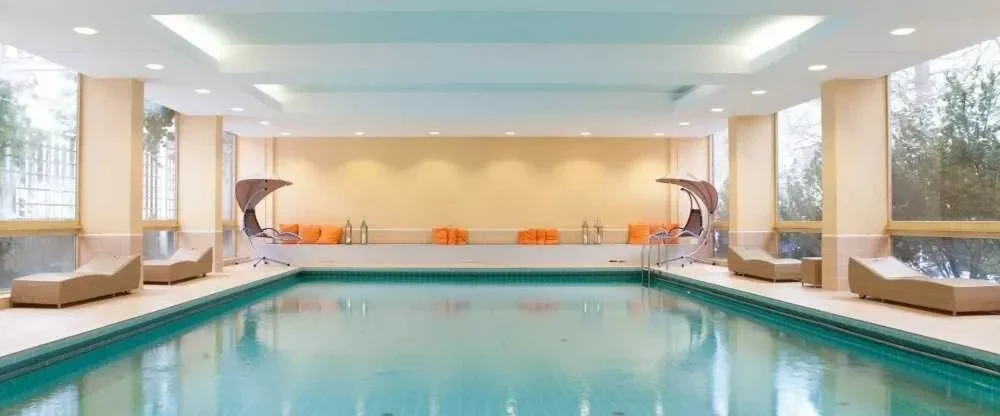 schwimmbad-51727-thumb-1000x416-q60-standard.webp