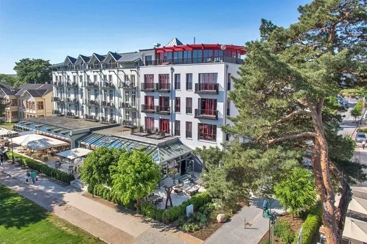 strandhotel-heringsdorf-41980-standard.webp