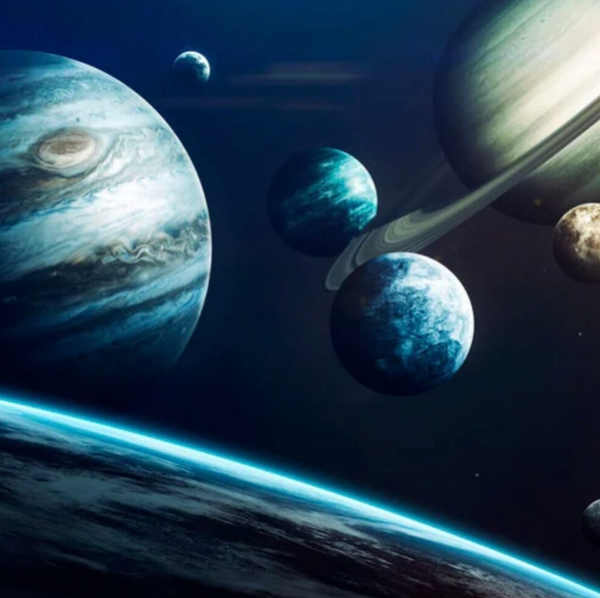 Astrologische Analyse - Deine planetare Rückläufigkeit 2025