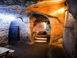 CITY OF CAVES, NOTTINGHAM