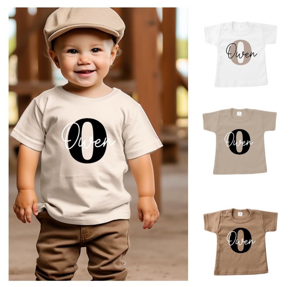 Little adventure - Shortsleeve met letter