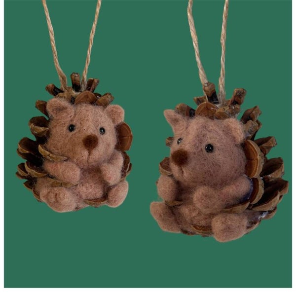 Pinecone hedgehog